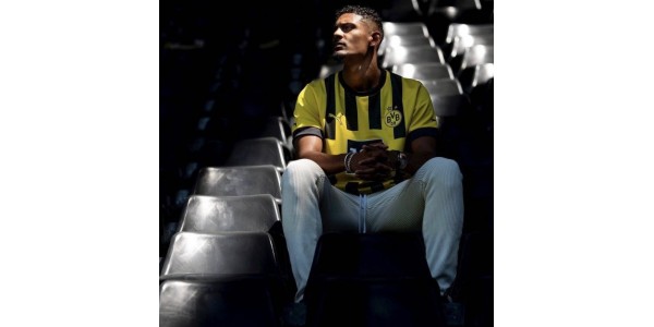 Borussia Dortmund ilmoittaa virallisesti kasvaimista uuden nro 9:n tärkeissä osissa